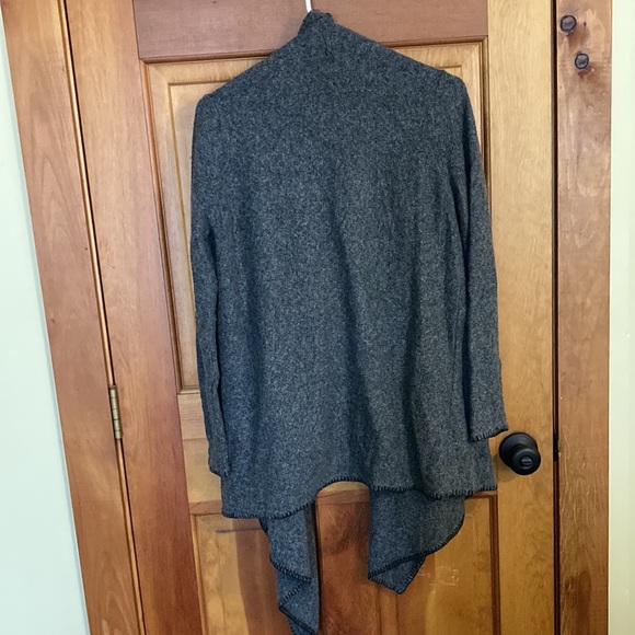 Banana Republic | Wool blend Sweater | S - Picture 4 of 9